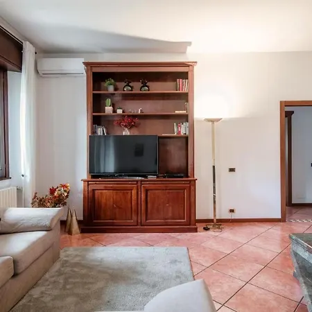 Carso - Family With Parking Appartement Côme